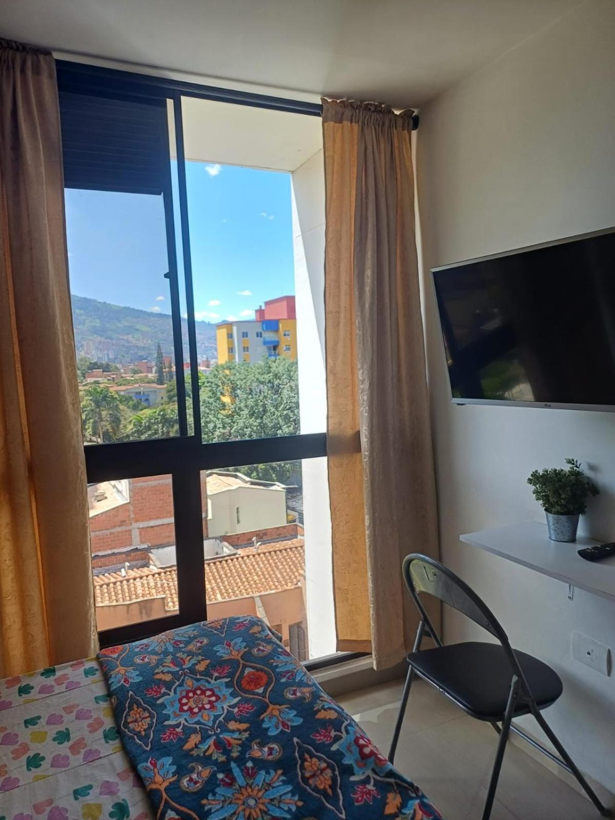 Confortable En Belen Cerca A Cc Molinos Apartamento *
